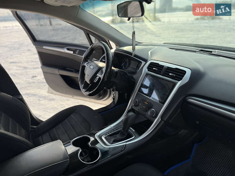 Седан Ford Fusion 2014 в Киеве фото 12 Седан Ford Fusion 2014 в Киеве