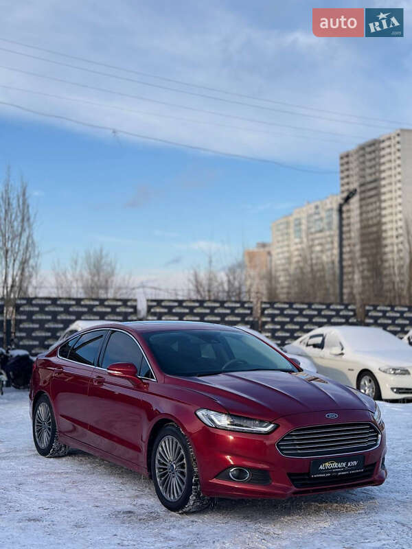 Седан Ford Fusion 2013 в Києві