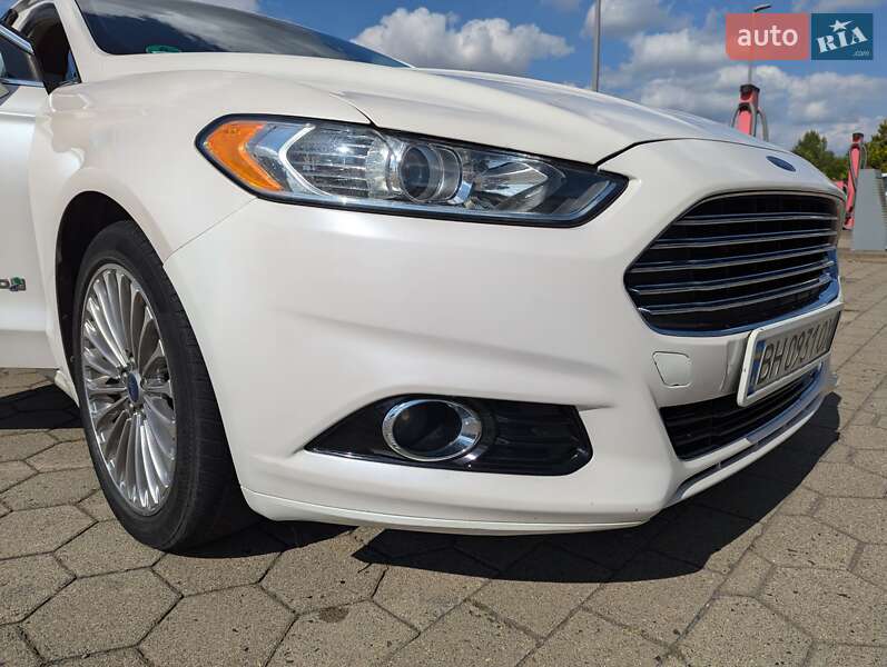 Седан Ford Fusion 2013 в Одессе
