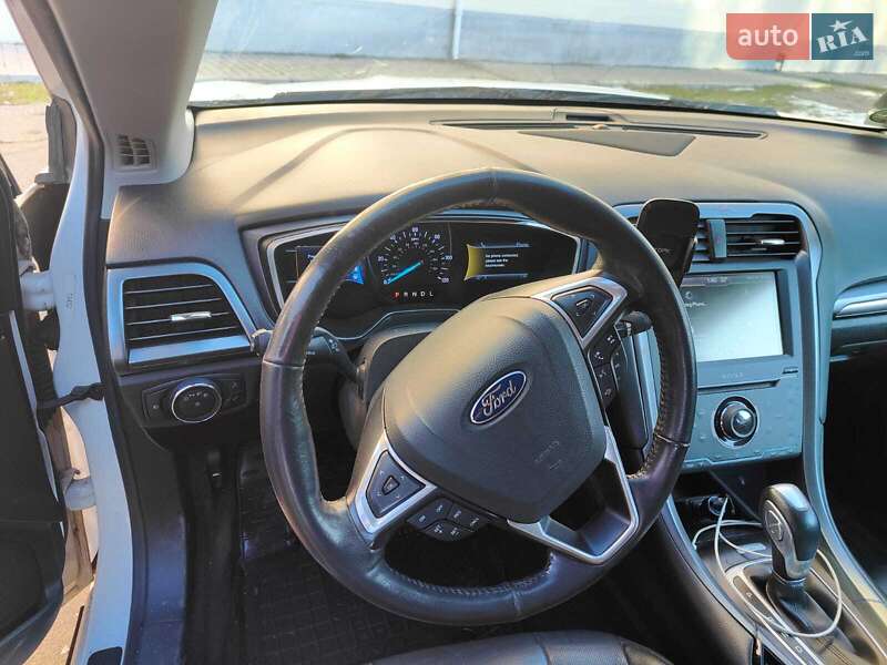 Седан Ford Fusion 2013 в Одессе