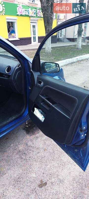 Хэтчбек Ford Fusion 2008 в Верхнеднепровске