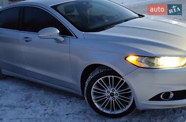 Седан Ford Fusion 2014 в Чернигове