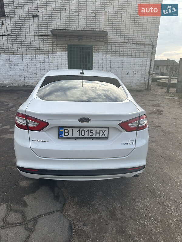 Седан Ford Fusion 2014 в Кременчуге
