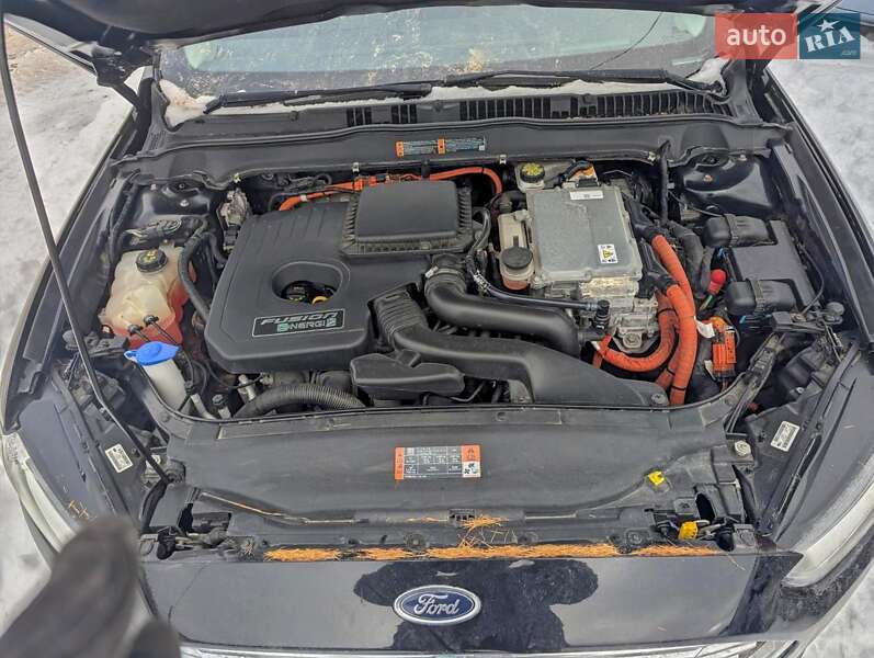 Седан Ford Fusion 2016 в Івано-Франківську