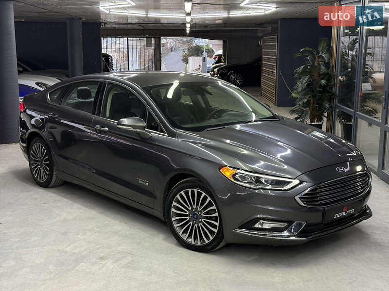 Ford Fusion 2016