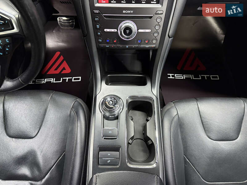 Седан Ford Fusion 2016 в Одесі