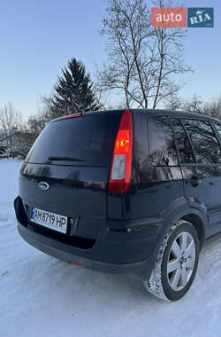 Хэтчбек Ford Fusion 2007 в Звягеле