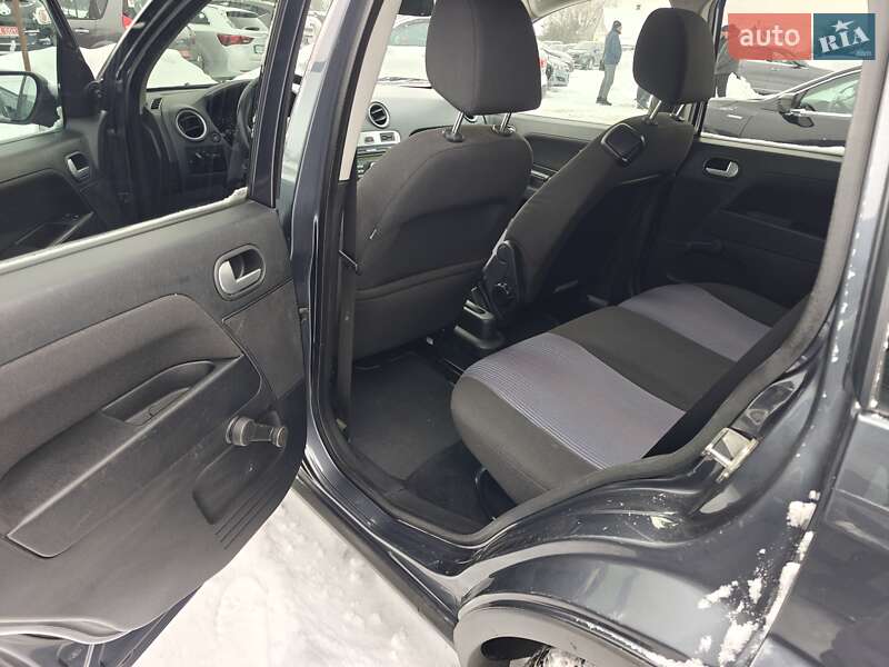 Хетчбек Ford Fusion 2007 в Луцьку