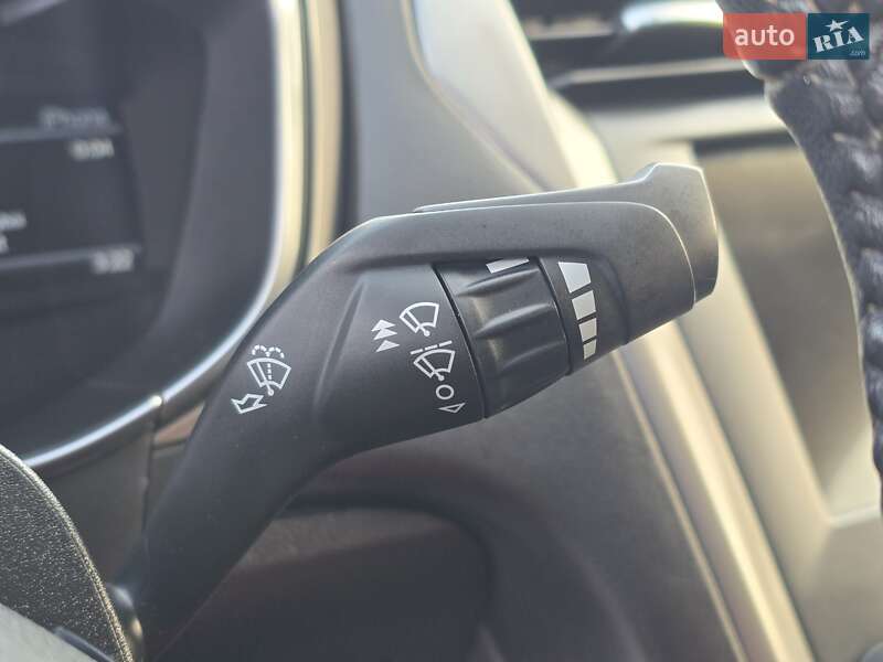 Седан Ford Fusion 2017 в Хмельницком