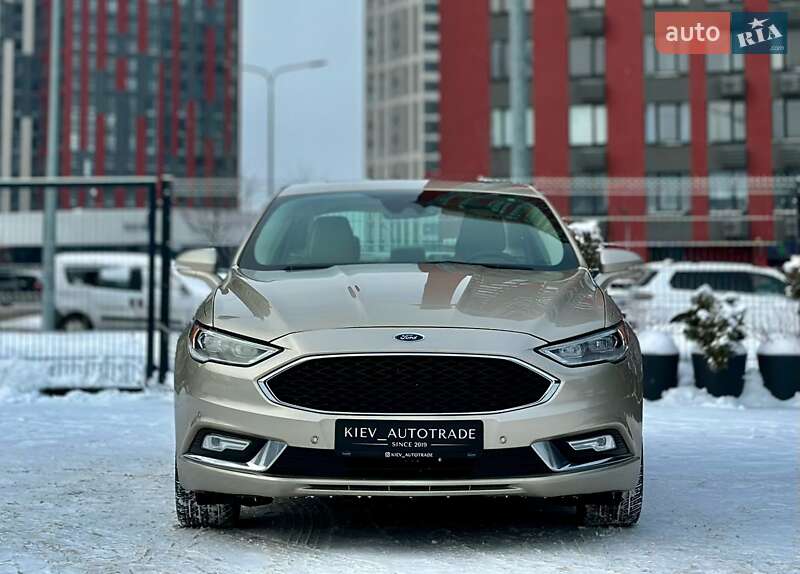 Седан Ford Fusion 2016 в Києві