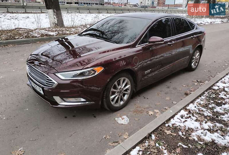 Седан Ford Fusion 2018 в Львові