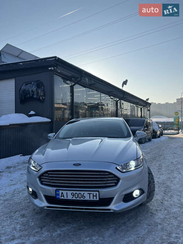 Седан Ford Fusion 2013 в Киеве