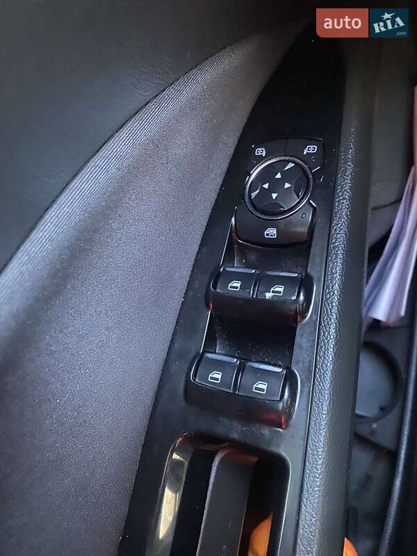 Седан Ford Fusion 2016 в Киеве