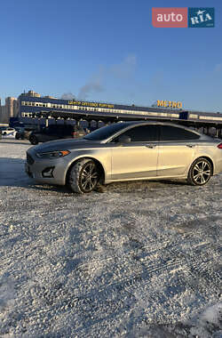 Седан Ford Fusion 2020 в Киеве