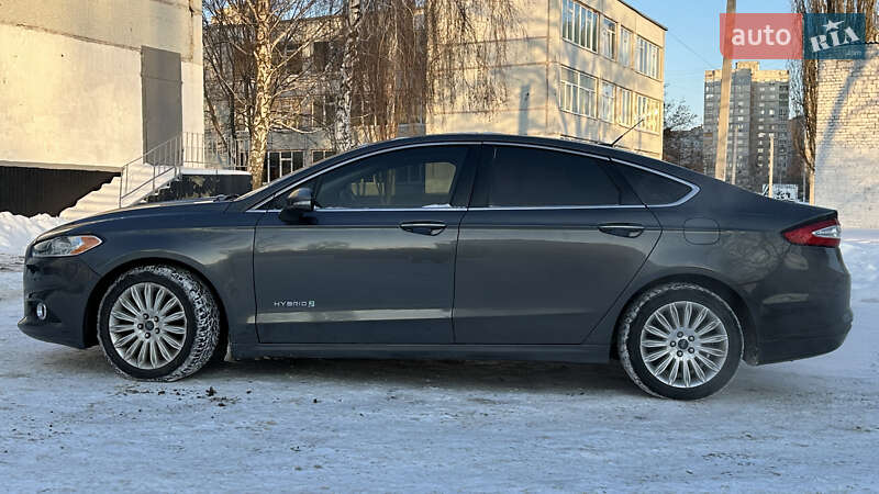 Седан Ford Fusion 2016 в Харькове