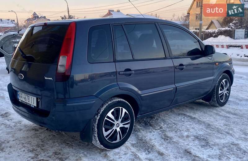 Хетчбек Ford Fusion 2011 в Києві