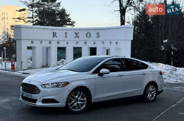 Седан Ford Fusion 2013 в Трускавце