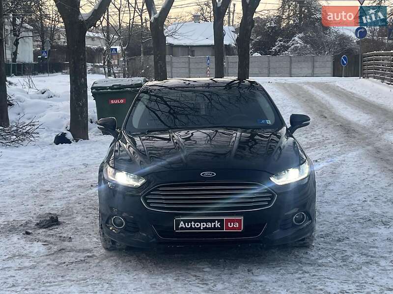 Седан Ford Fusion 2013 в Киеве