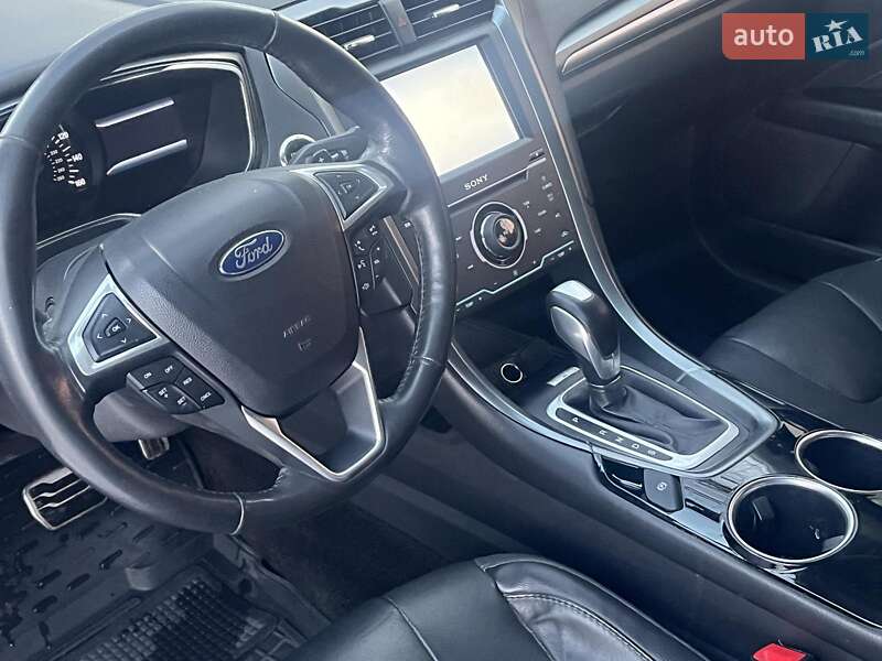 Седан Ford Fusion 2013 в Киеве