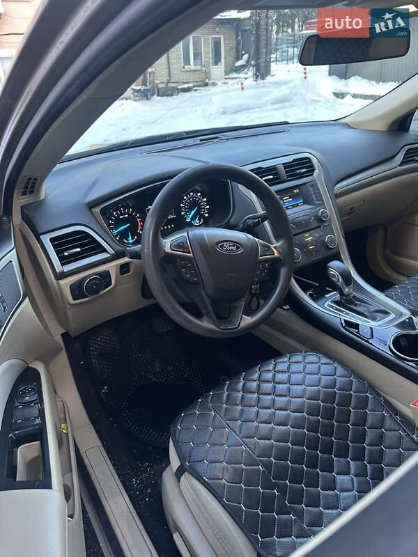 Седан Ford Fusion 2015 в Киеве