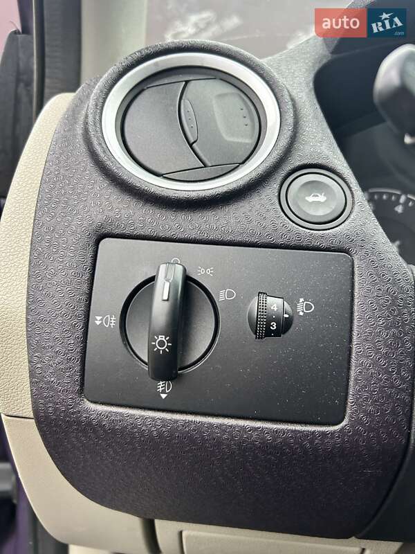 Хэтчбек Ford Fusion 2007 в Сумах