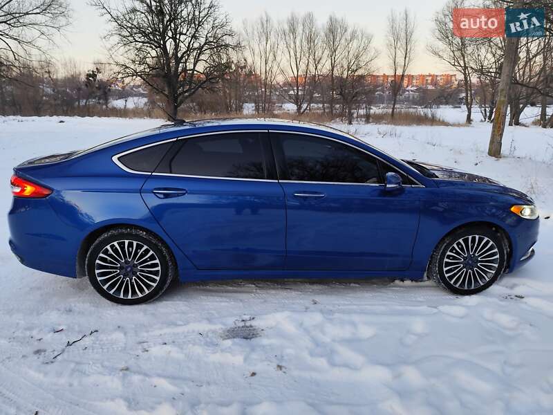 Седан Ford Fusion 2017 в Тульчині