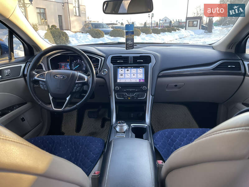 Седан Ford Fusion 2016 в Стрию фото 30 Седан Ford Fusion 2016 в Стрию