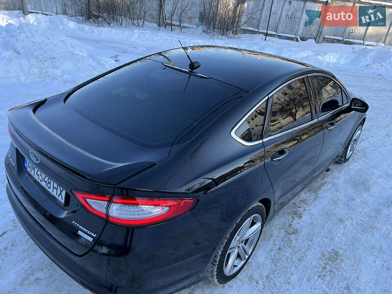 Седан Ford Fusion 2015 в Житомире