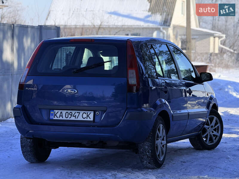 Хэтчбек Ford Fusion 2007 в Мене