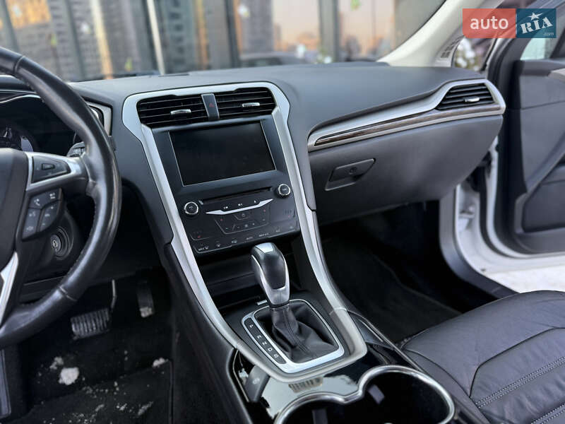 Седан Ford Fusion 2013 в Киеве фото 26 Седан Ford Fusion 2013 в Киеве