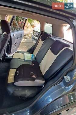 Хэтчбек Ford Fusion 2007 в Зачепиловке