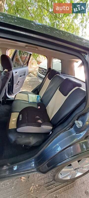 Хэтчбек Ford Fusion 2007 в Зачепиловке