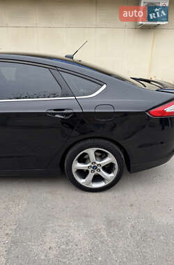 Седан Ford Fusion 2015 в Днепре