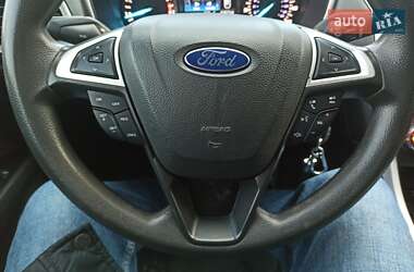 Седан Ford Fusion 2015 в Харькове