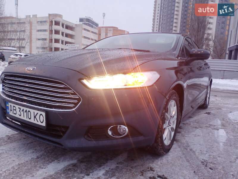 Седан Ford Fusion 2014 в Киеве