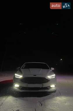 Седан Ford Fusion 2016 в Дніпрі