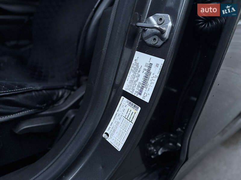 Седан Ford Fusion 2016 в Киеве фото 28 Седан Ford Fusion 2016 в Киеве