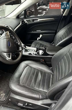 Седан Ford Fusion 2015 в Киеве