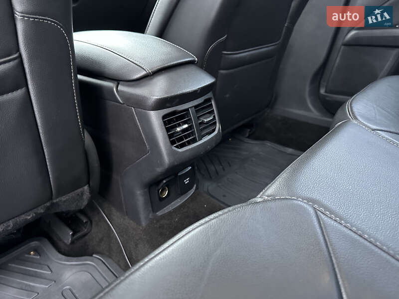 Седан Ford Fusion 2013 в Івано-Франківську фото 15 Седан Ford Fusion 2013 в Івано-Франківську