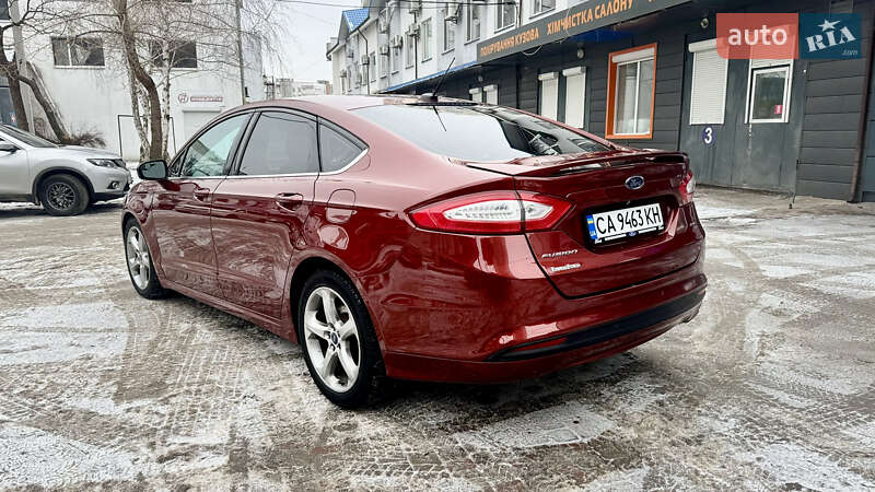 Седан Ford Fusion 2014 в Черкасах
