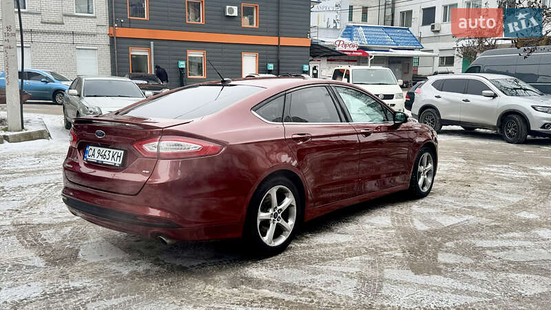 Седан Ford Fusion 2014 в Черкасах