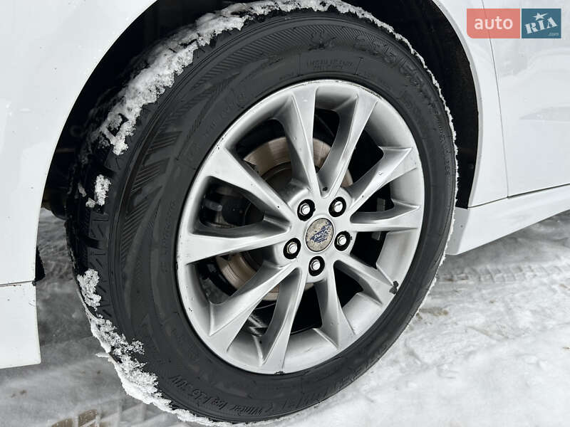 Седан Ford Fusion 2016 в Могилев-Подольске