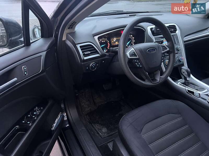 Седан Ford Fusion 2013 в Киеве