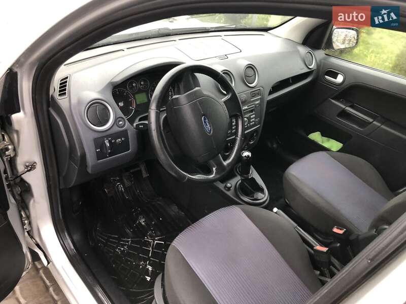 Хэтчбек Ford Fusion 2007 в Шептицькому фото 8 Хэтчбек Ford Fusion 2007 в Шептицькому