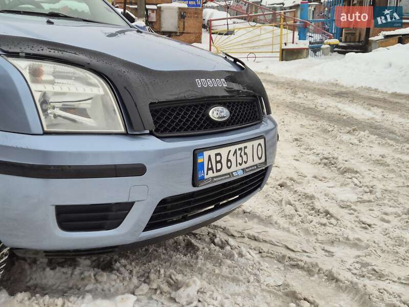 Хэтчбек Ford Fusion 2005 в Виннице