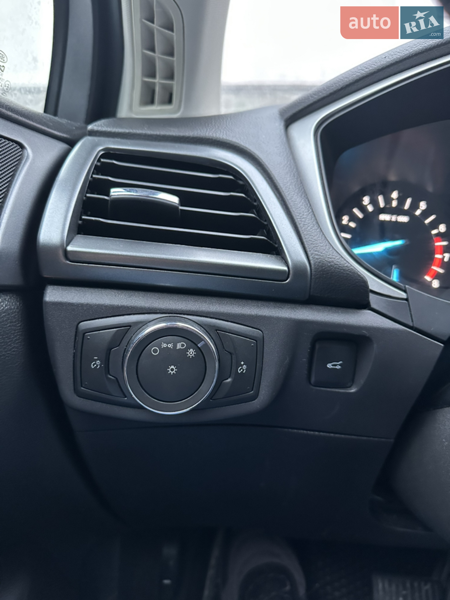2015 Ford Fusion - мініатюра 30