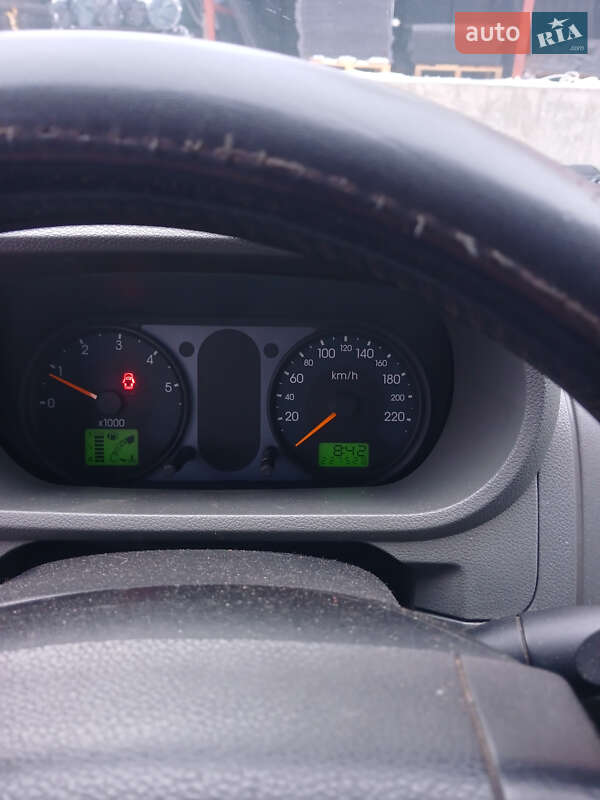 Хетчбек Ford Fusion 2002 в Чернігові фото 8 Хетчбек Ford Fusion 2002 в Чернігові