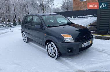 Хэтчбек Ford Fusion 2006 в Ивано-Франковске