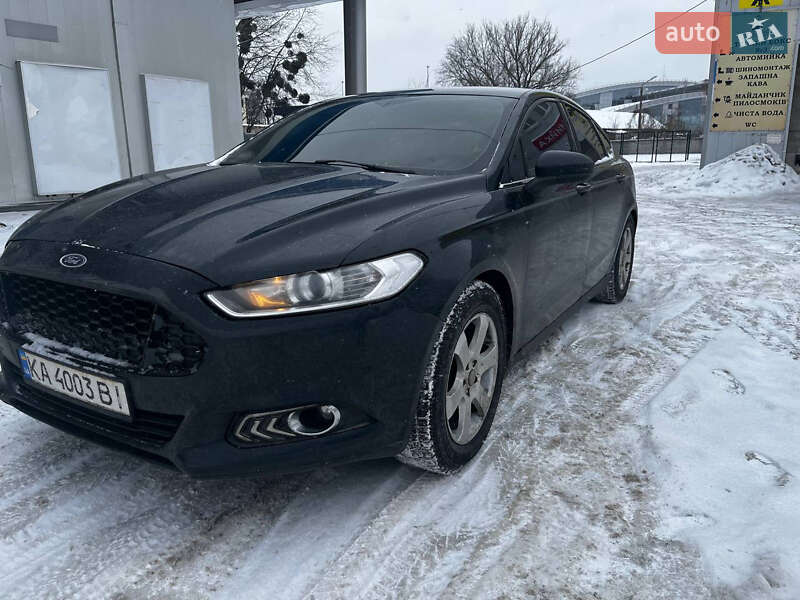 Седан Ford Fusion 2014 в Киеве фото 2 Седан Ford Fusion 2014 в Киеве