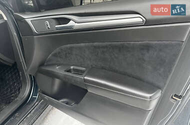 Седан Ford Fusion 2014 в Киеве